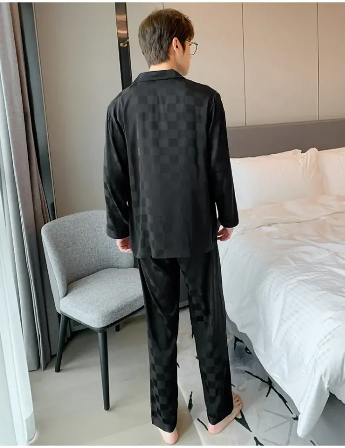 Classic Gingham Short Pajama Set for Men - Image 8