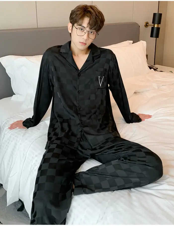 Classic Gingham Short Pajama Set for Men - Image 5