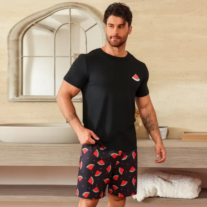 Casual Graphic T-Shirt & Printed Shorts Pajama Set for Men - Image 3