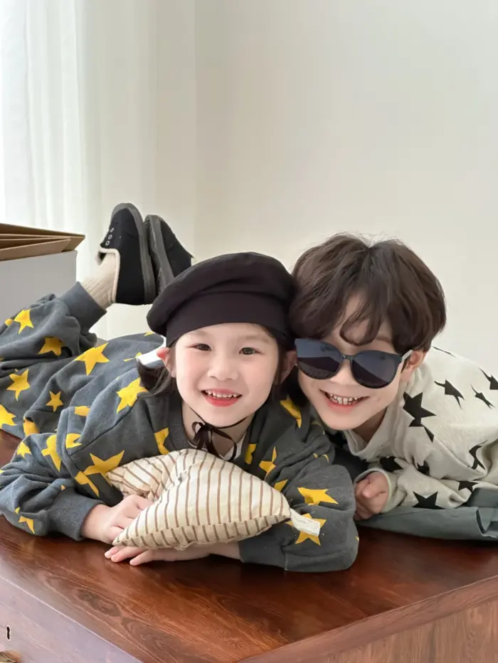 Kids Long-Sleeve Star Print Loungewear Set - Image 6