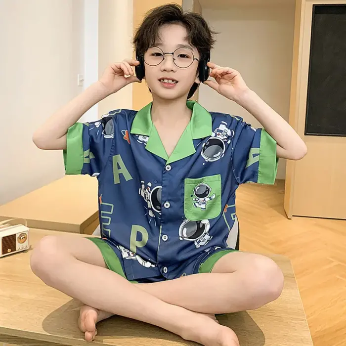 Kids Astronaut Print Satin Nightshirt - Image 2